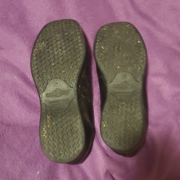 Safe-T Step Ladies Slip-on Ankle Work Shoes - Picture 3 of 5